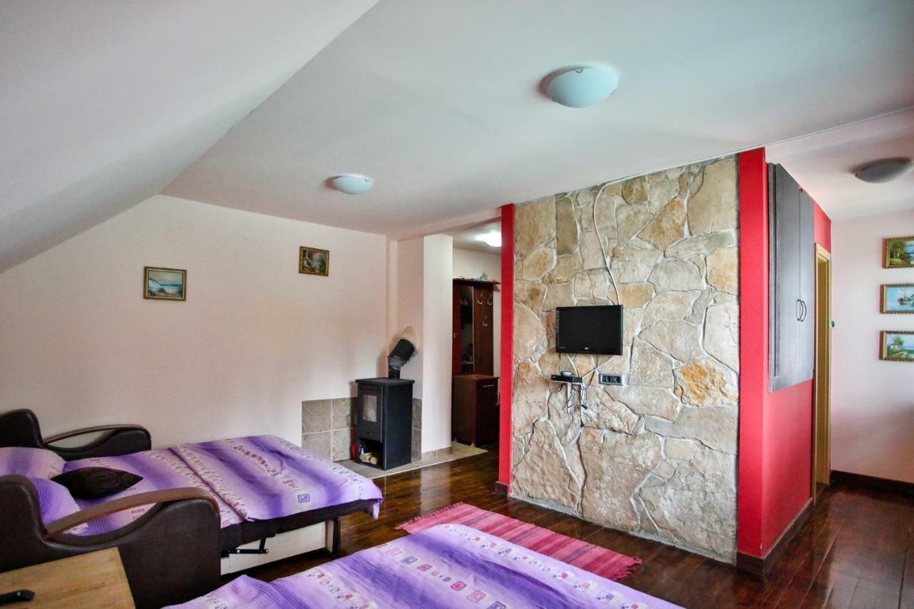 Razvrsje Co Hotel Žabljak Екстериор снимка